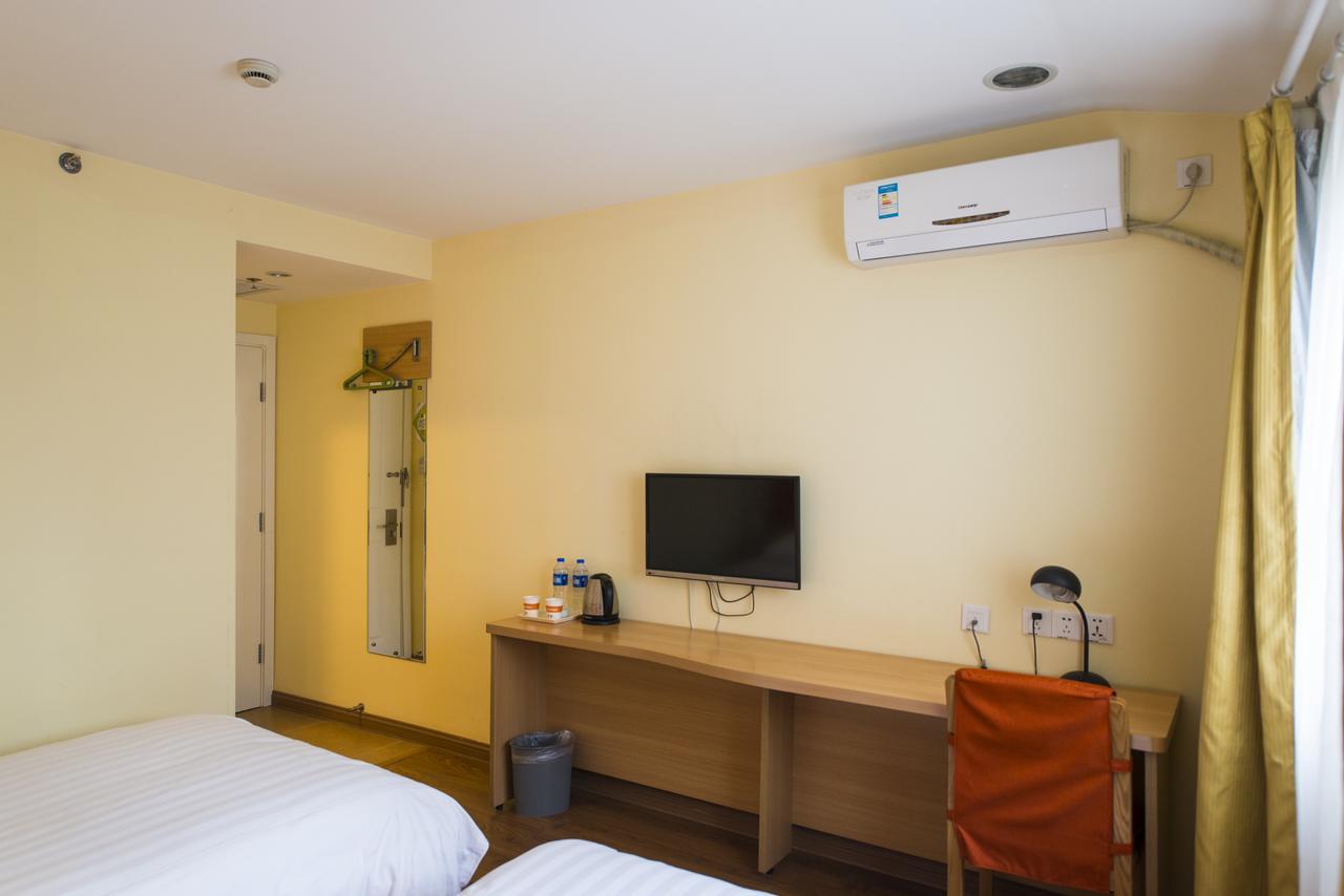 Home Inn Shanghai Hongqiao Terminal Jinshajiang Road Changfeng Extérieur photo